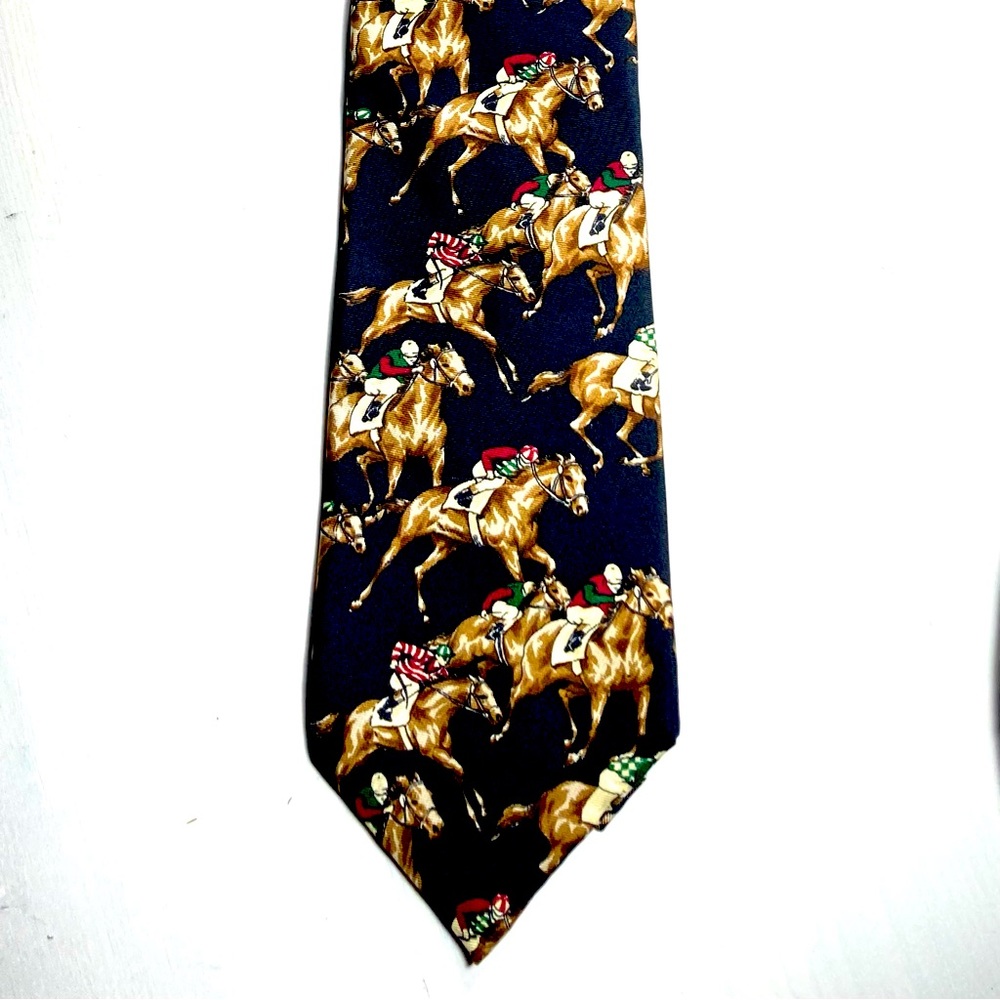 Repp Horse Racing Tie. Beautiful Horse & Jockey Images. 100% silk. EUC